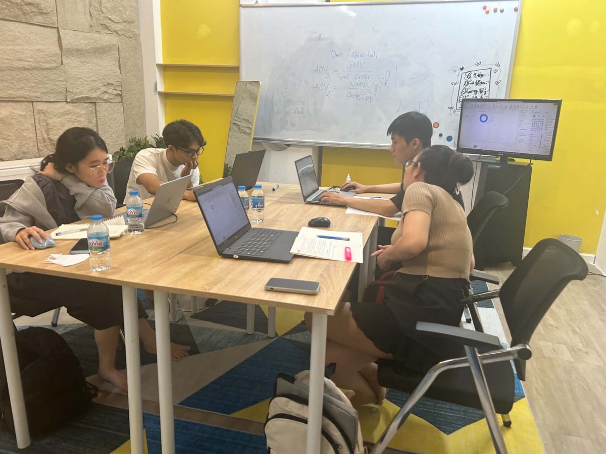 EDNSoft team at work